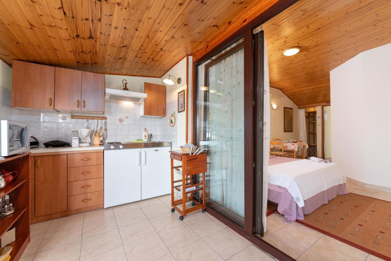 Apartments Pilicari (Adults Only) Ρόβινι Εξωτερικό φωτογραφία